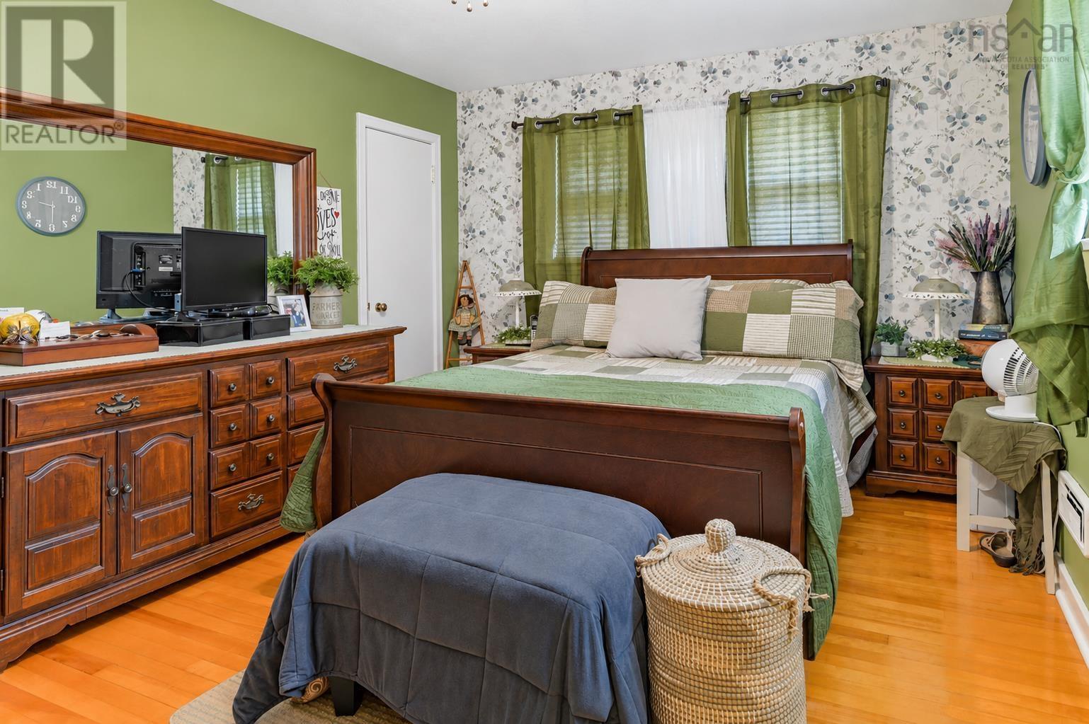 23 Grant St., Kentville NS - 30