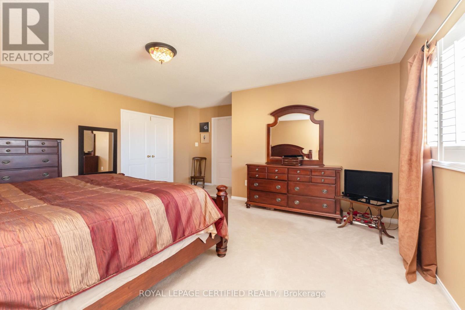 6 Collingwood Avenue, Brampton, ON photo 19