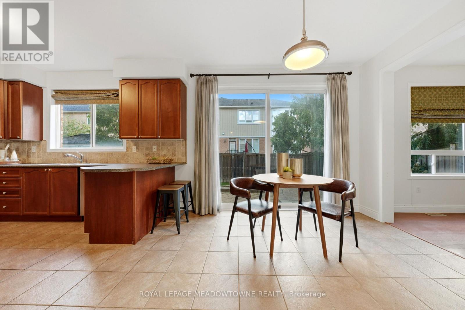 721 Switzer Crescent — photo 13