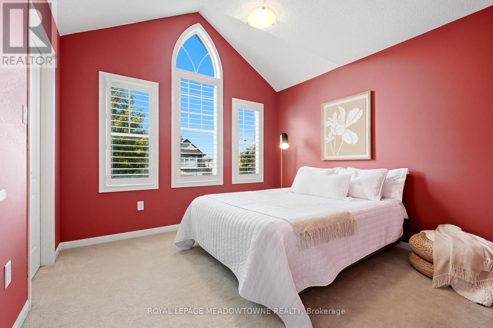 721 Switzer Crescent — photo 36