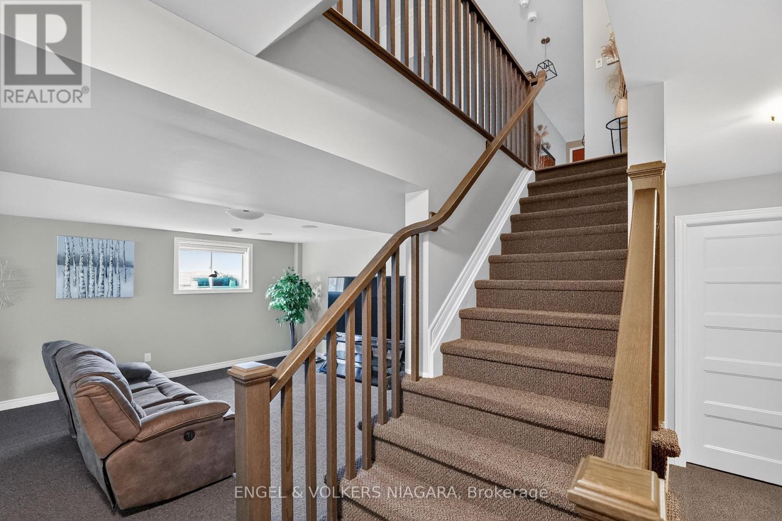 7276 Optimist Lane — photo 30