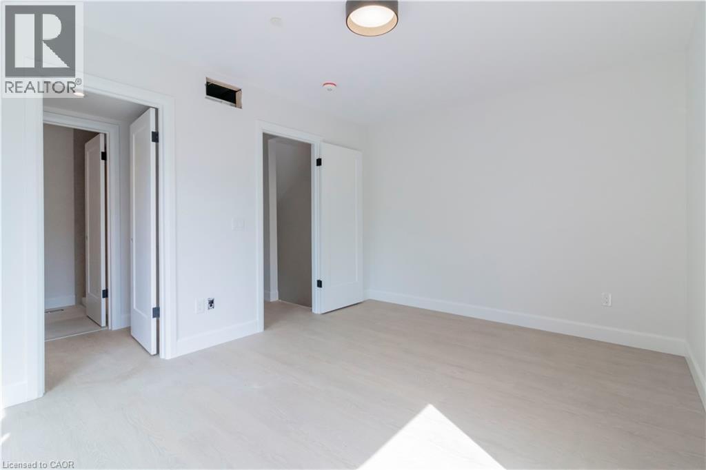114 Madison Avenue South — photo 21