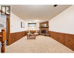 15 Uxbridge Crescent, Kitchener, ON N2E2S2 Photo 19