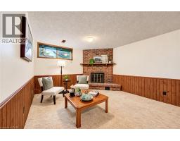 15 Uxbridge Crescent, Kitchener, ON N2E2S2 Photo 20