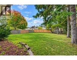 15 Uxbridge Crescent, Kitchener, ON N2E2S2 Photo 27