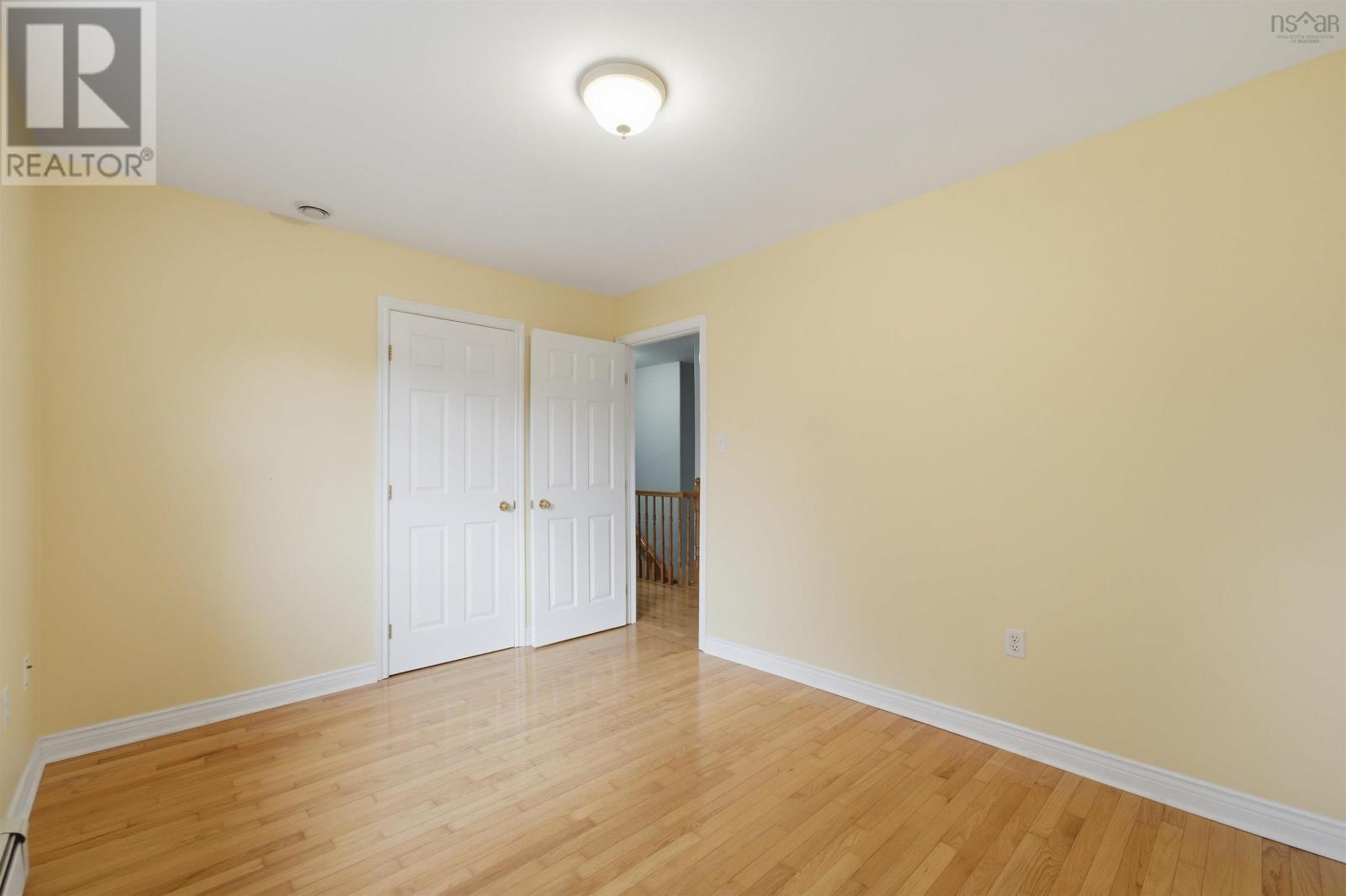 111 St George Boulevard - 36