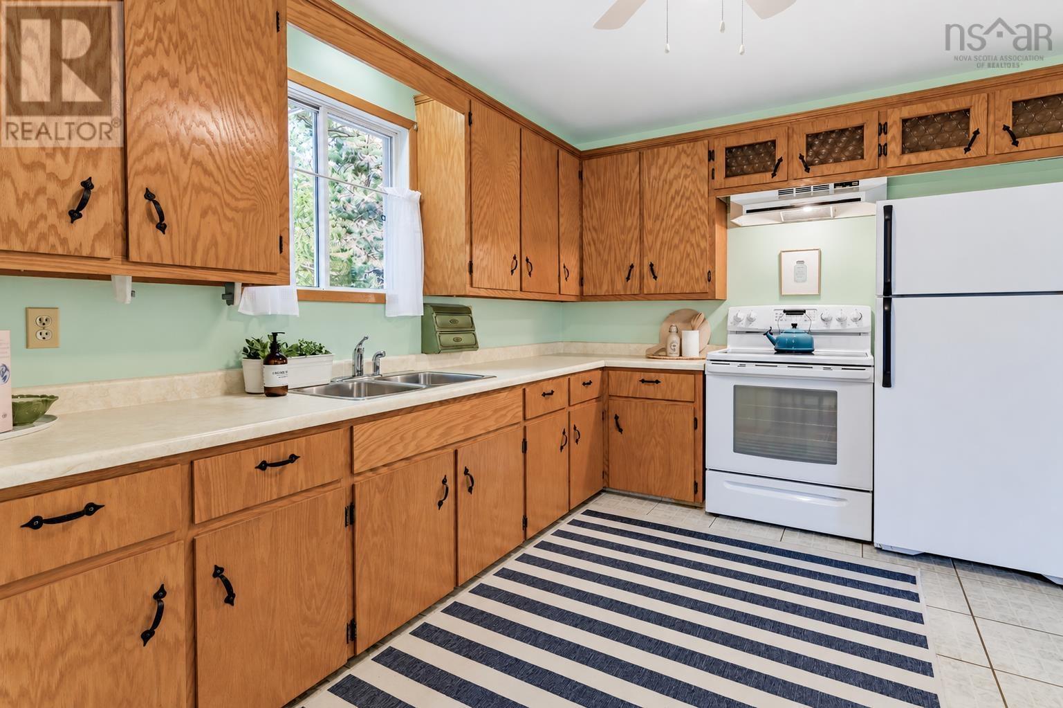 661 Balser Drive - 9