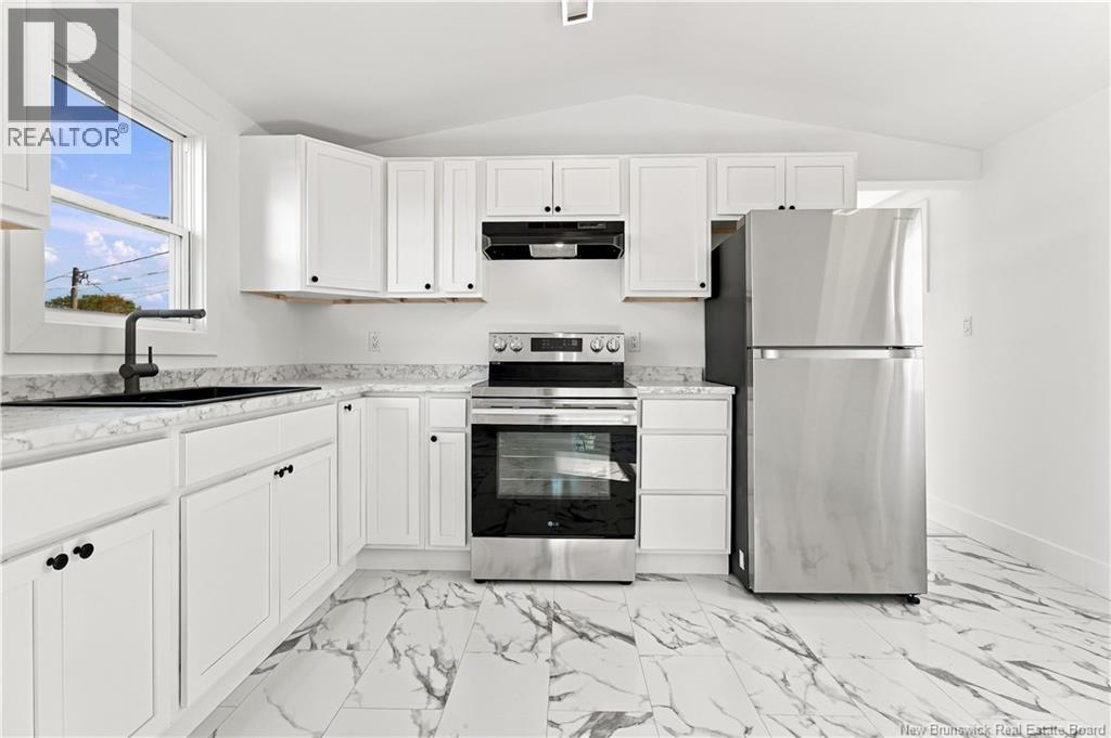 38 Bayberry Street - 28