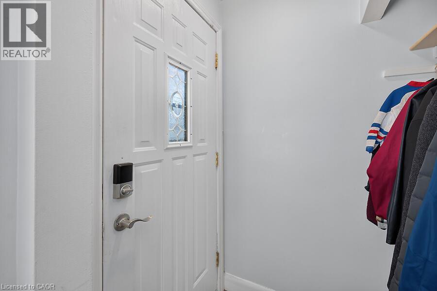 202 East 26th Street — photo 8