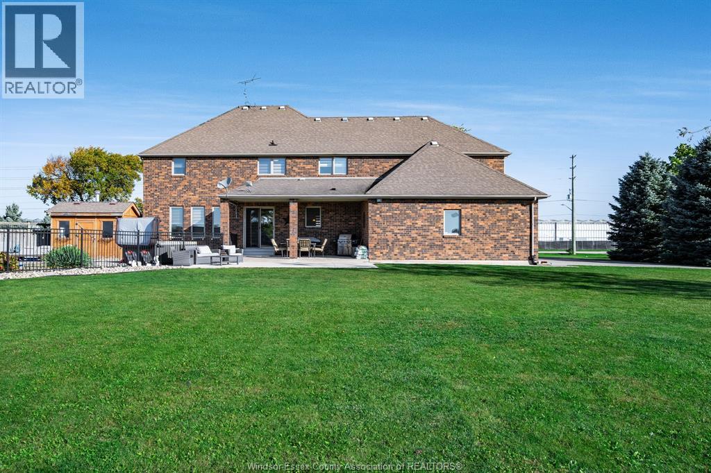 901 Road 2 East - 41