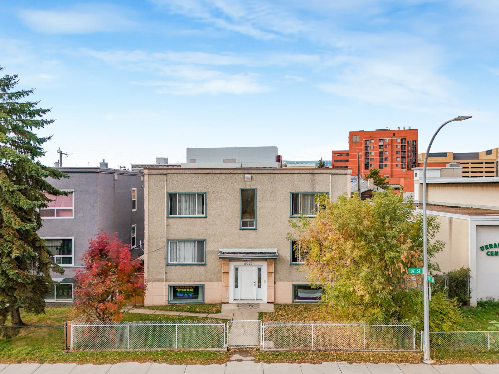 10970 97 ST NW, Edmonton, Alberta
