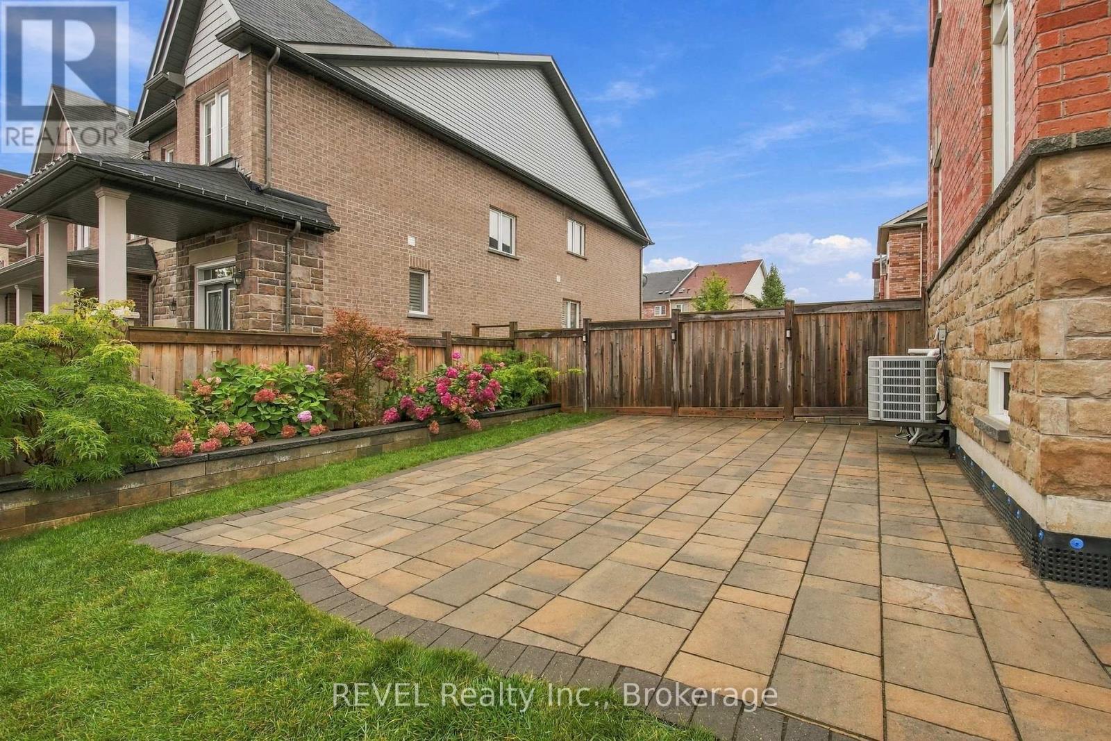 127 Cathedral Drive, Whitby, ON photo 38