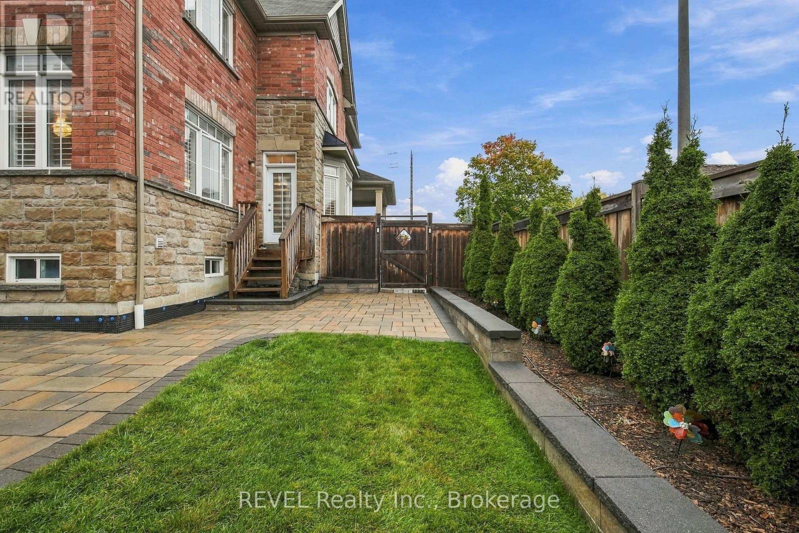 127 Cathedral Drive, Whitby, ON photo 40