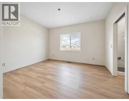 8706 83 Avenue, Grande Prairie, AB T8X0R7 Photo 11