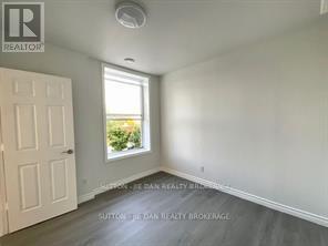 471 Dundas Street — photo 20