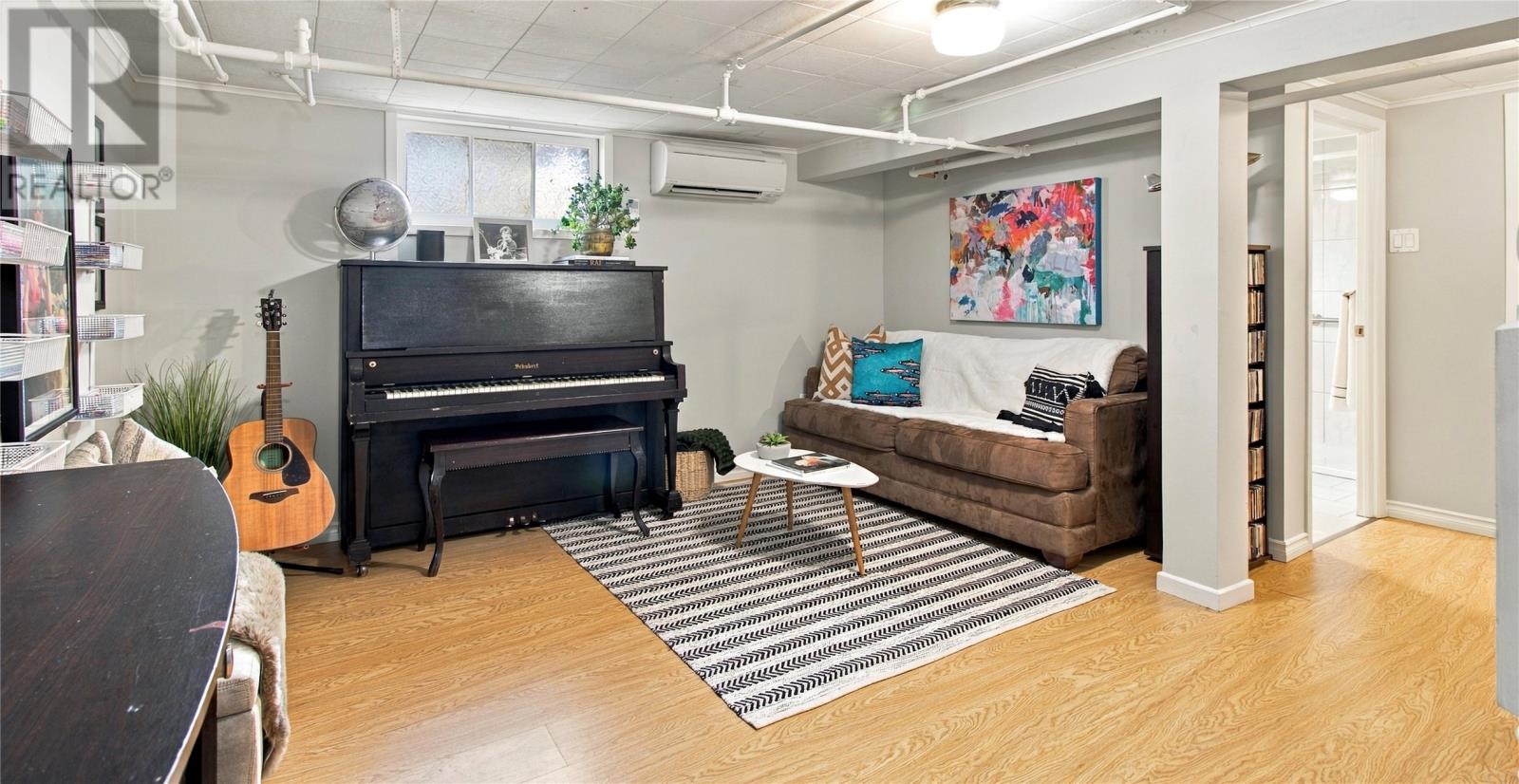 19 Long Pond Road - 36