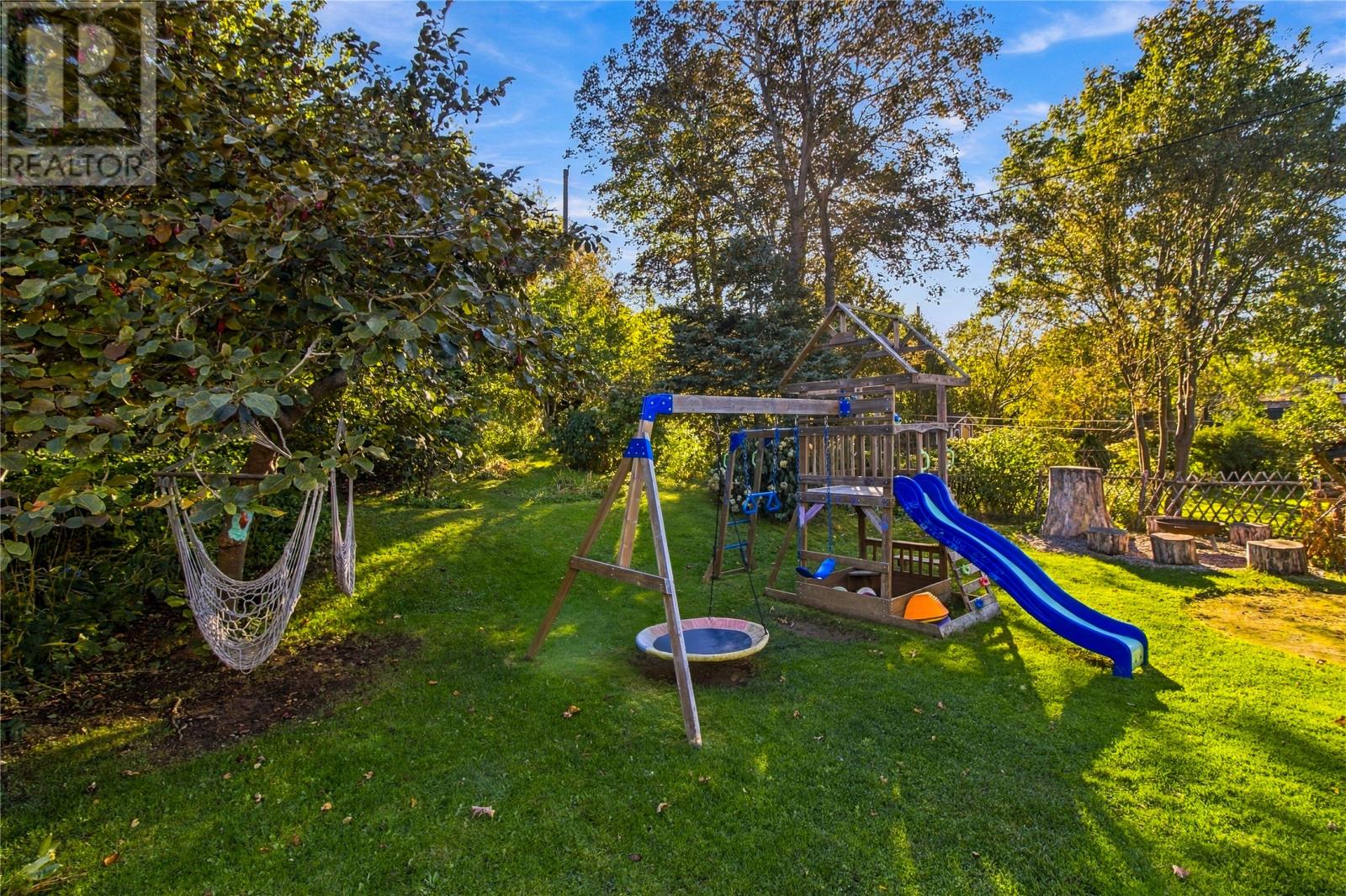 19 Long Pond Road - 8