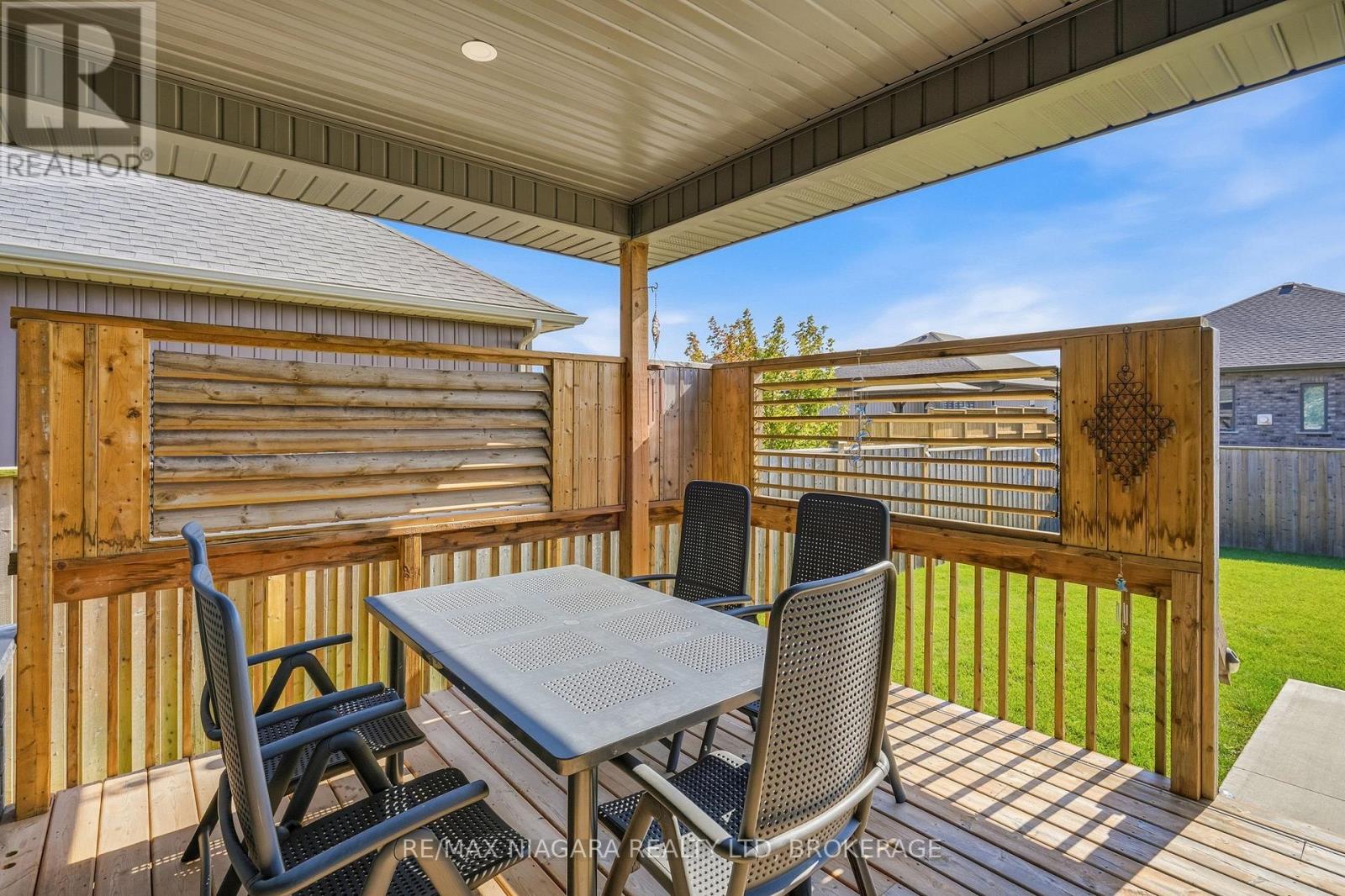 683 GAISER ROAD - 33