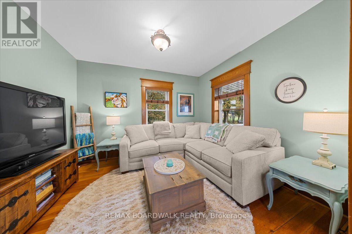 839 Blakeney Road — photo 11