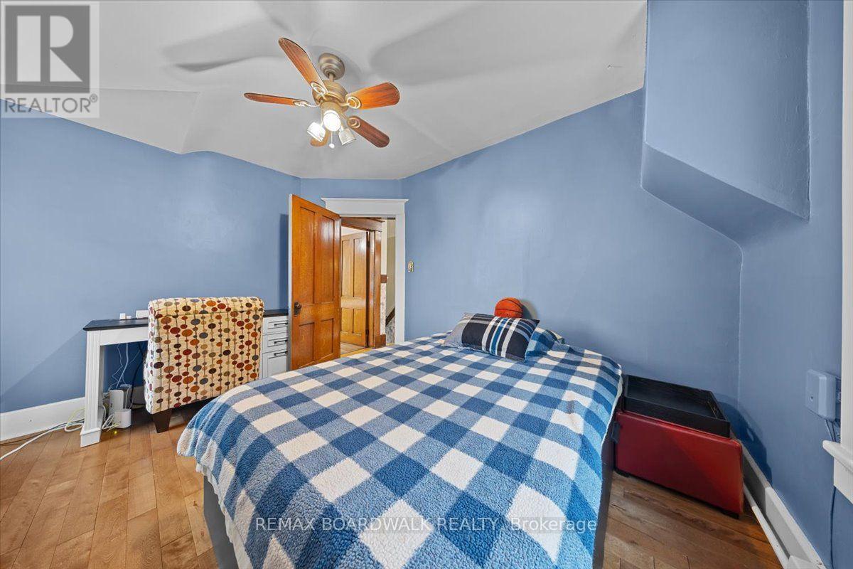 839 Blakeney Road — photo 34
