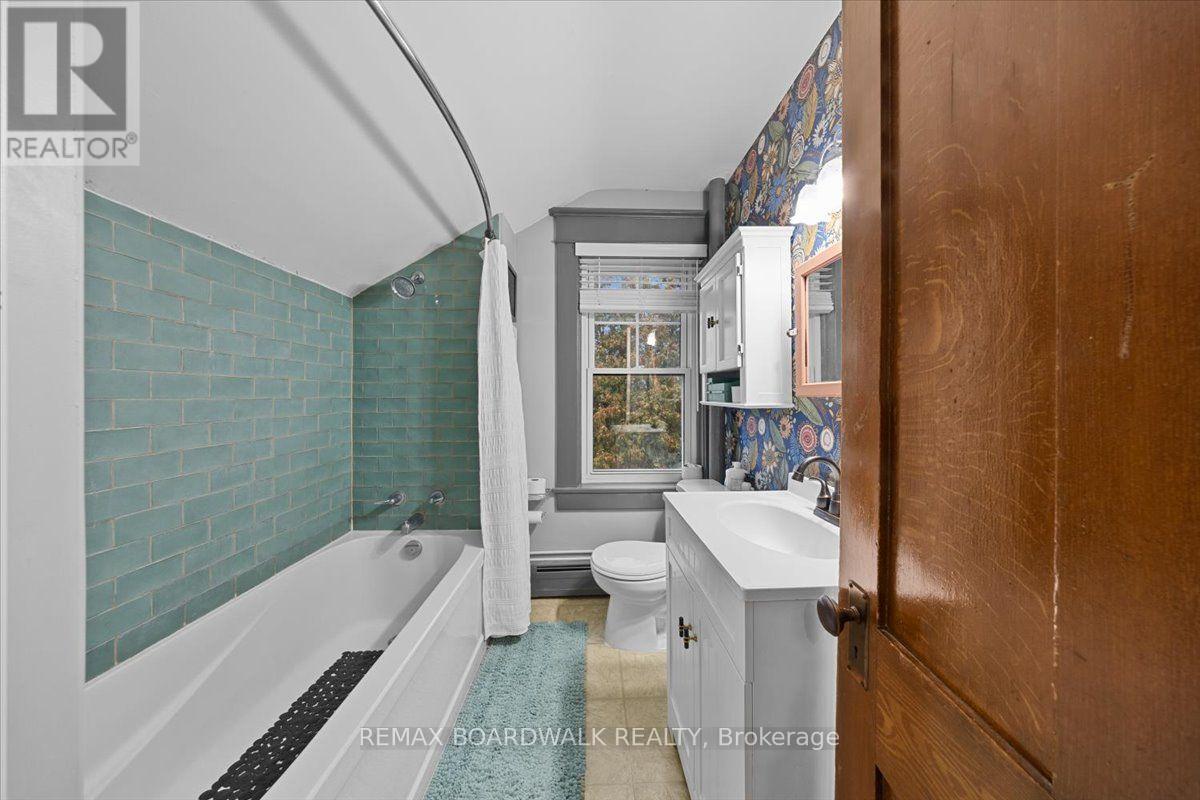 839 Blakeney Road — photo 35