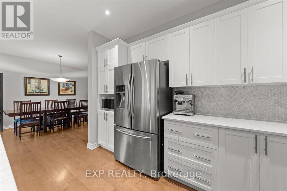 328 Serenade Crescent — photo 11