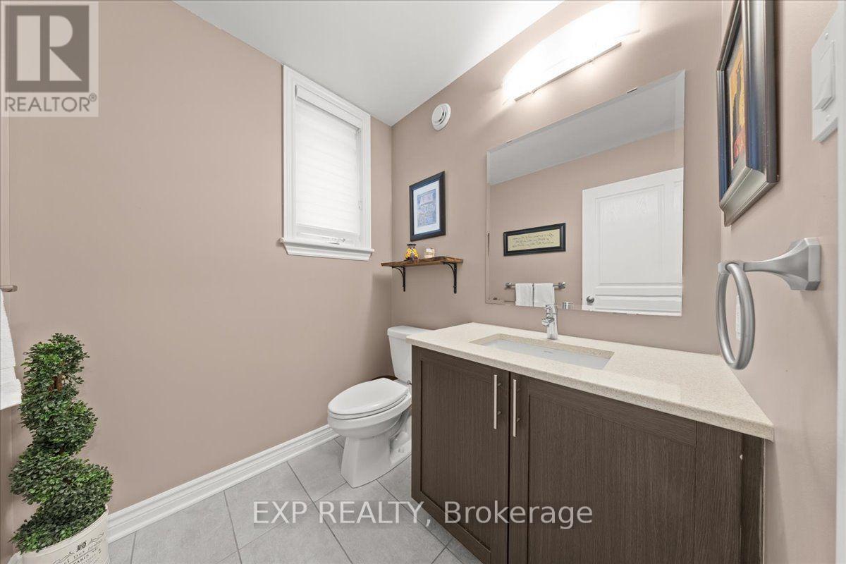 328 Serenade Crescent — photo 15
