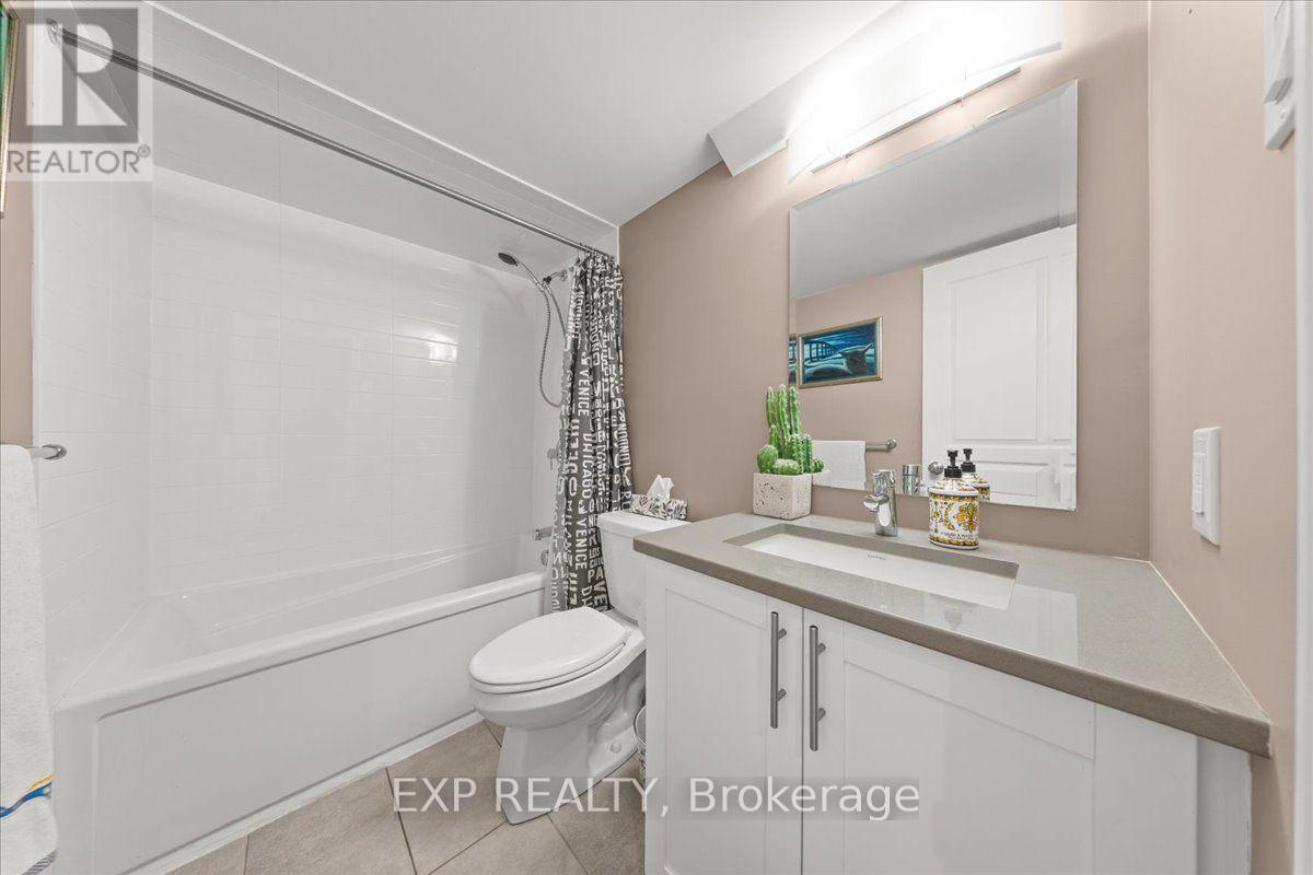 328 Serenade Crescent — photo 30