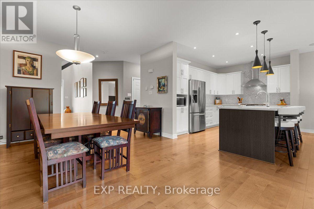 328 Serenade Crescent — photo 7