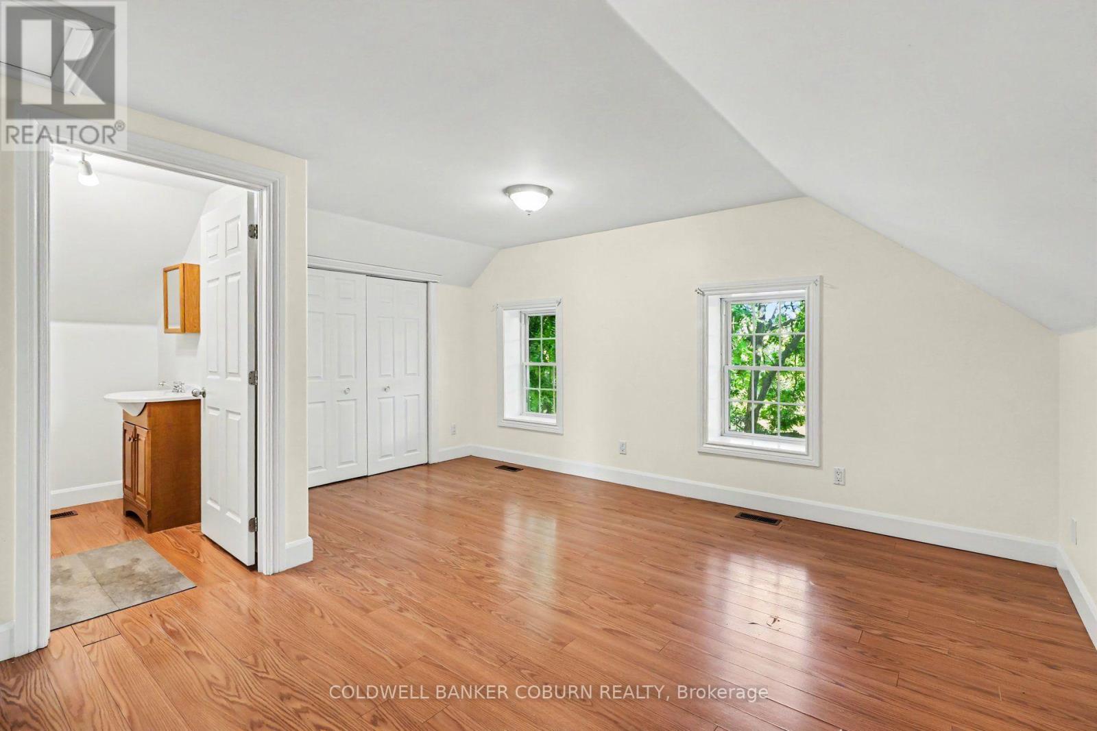 25 Mill Street — photo 31