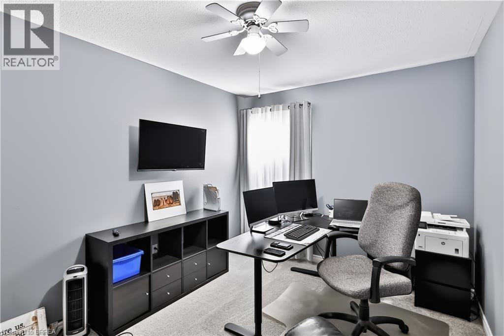 50 BREWSTER Way - 22