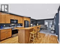 Kitchen - 50 Brewster Way, Brantford, ON N3T6N4 Photo 9