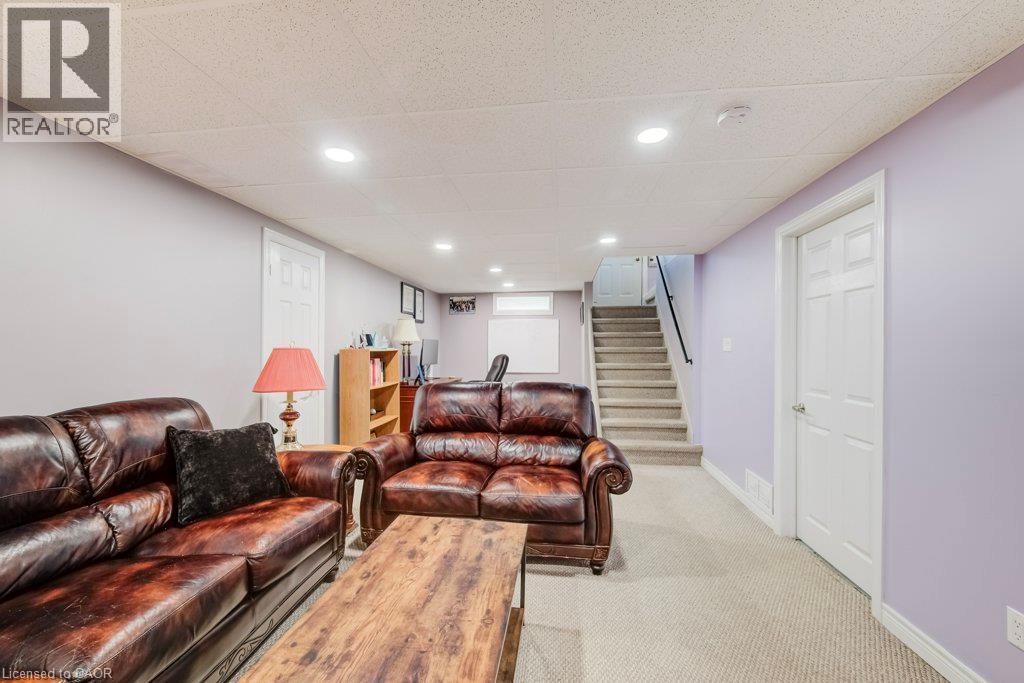 79 HOFFMAN Street - 31