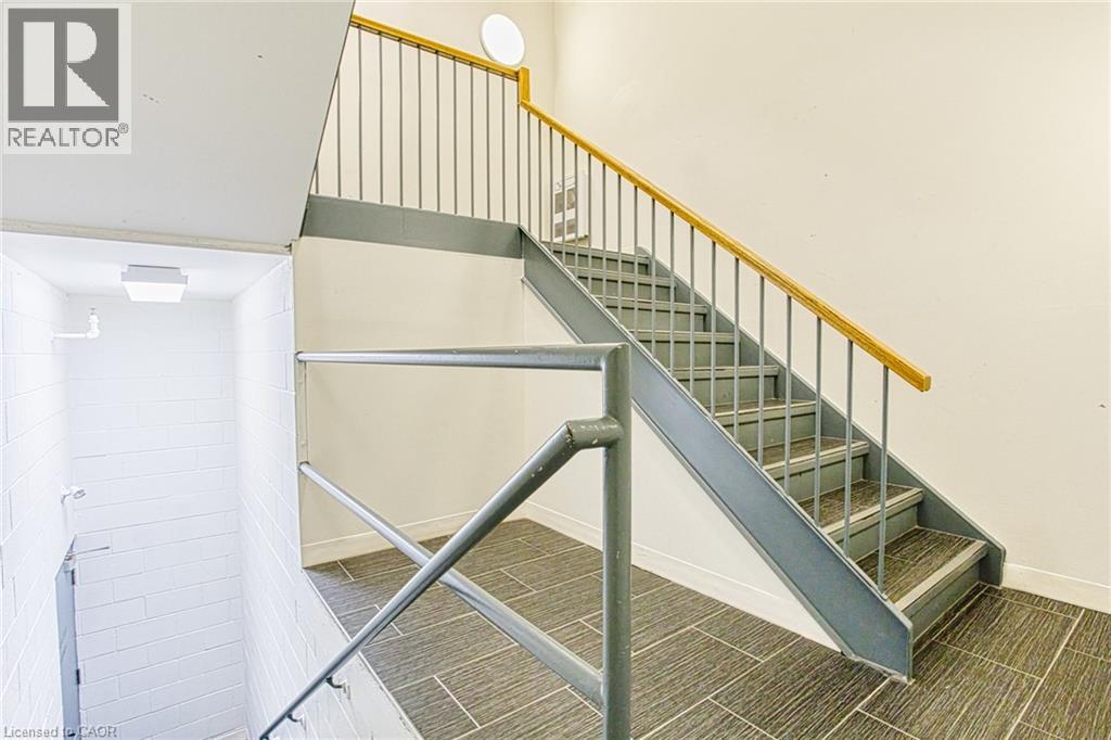 980 Fraser Drive — photo 41
