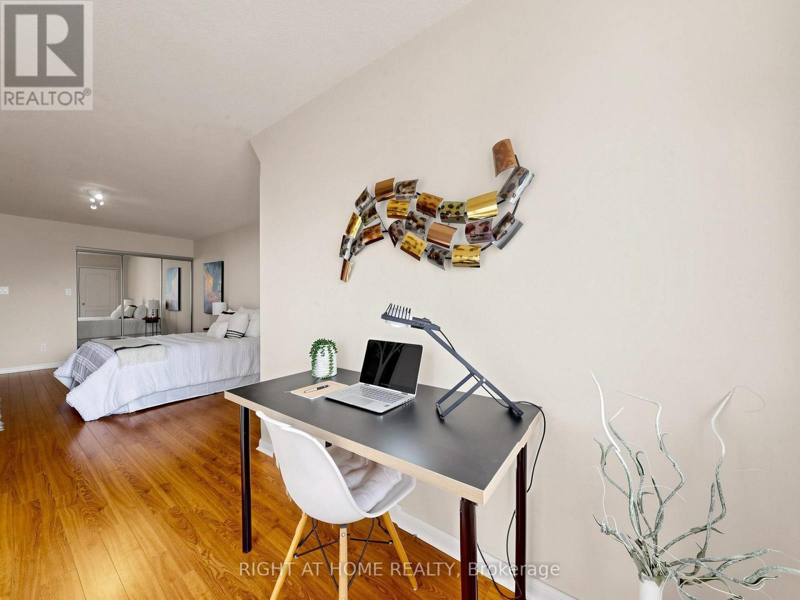 322 Grandview Way, Toronto, ON photo 28