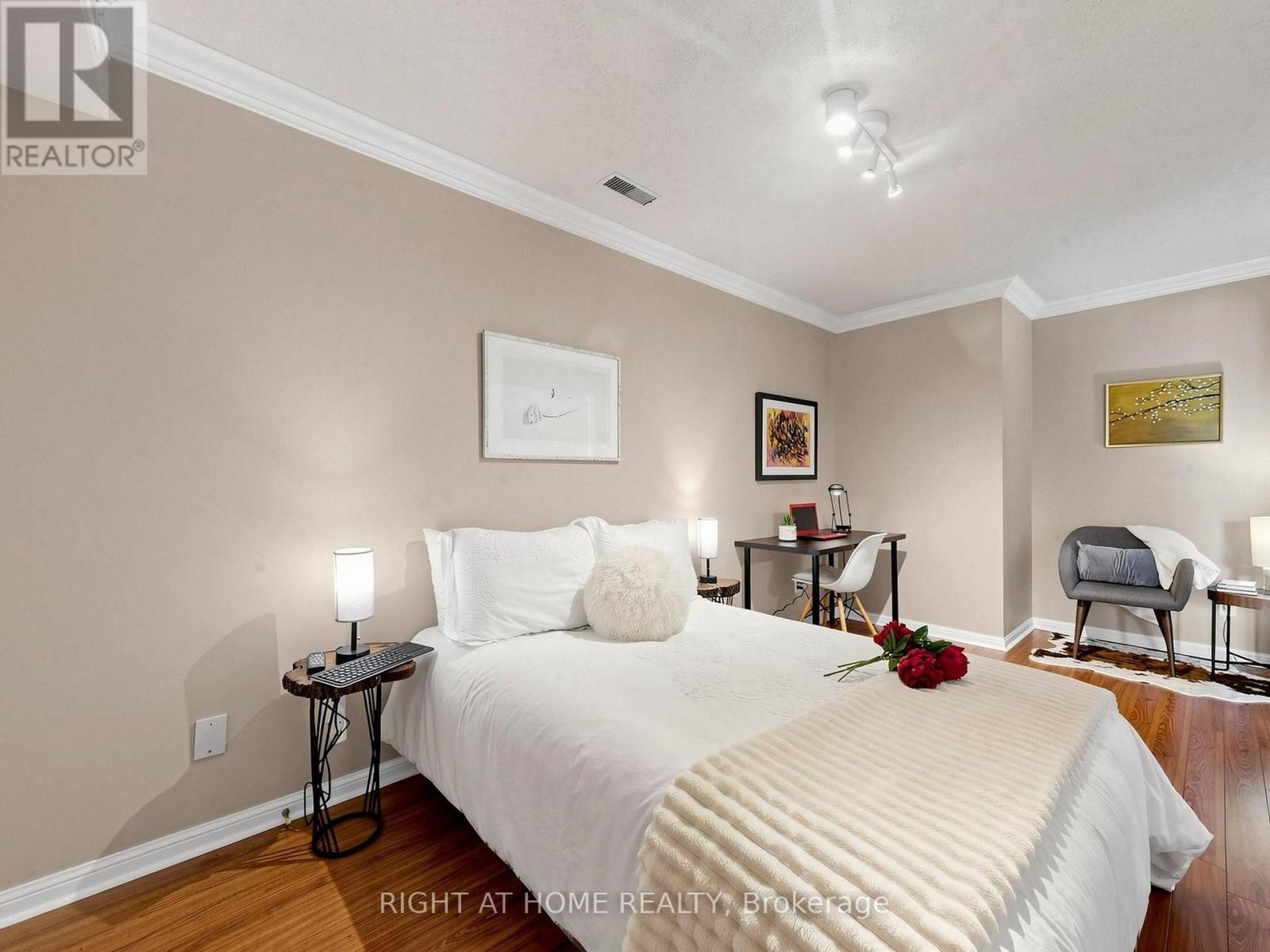 322 Grandview Way, Toronto, ON photo 34
