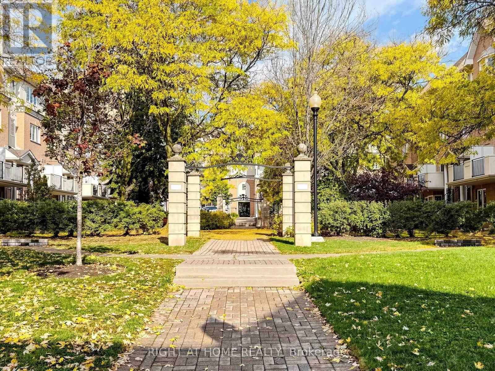 322 Grandview Way, Toronto, ON photo 42