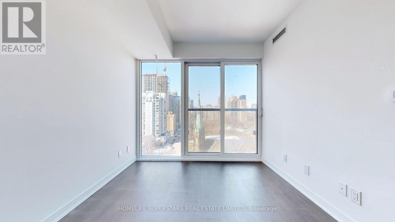 319 Jarvis Street — photo 24