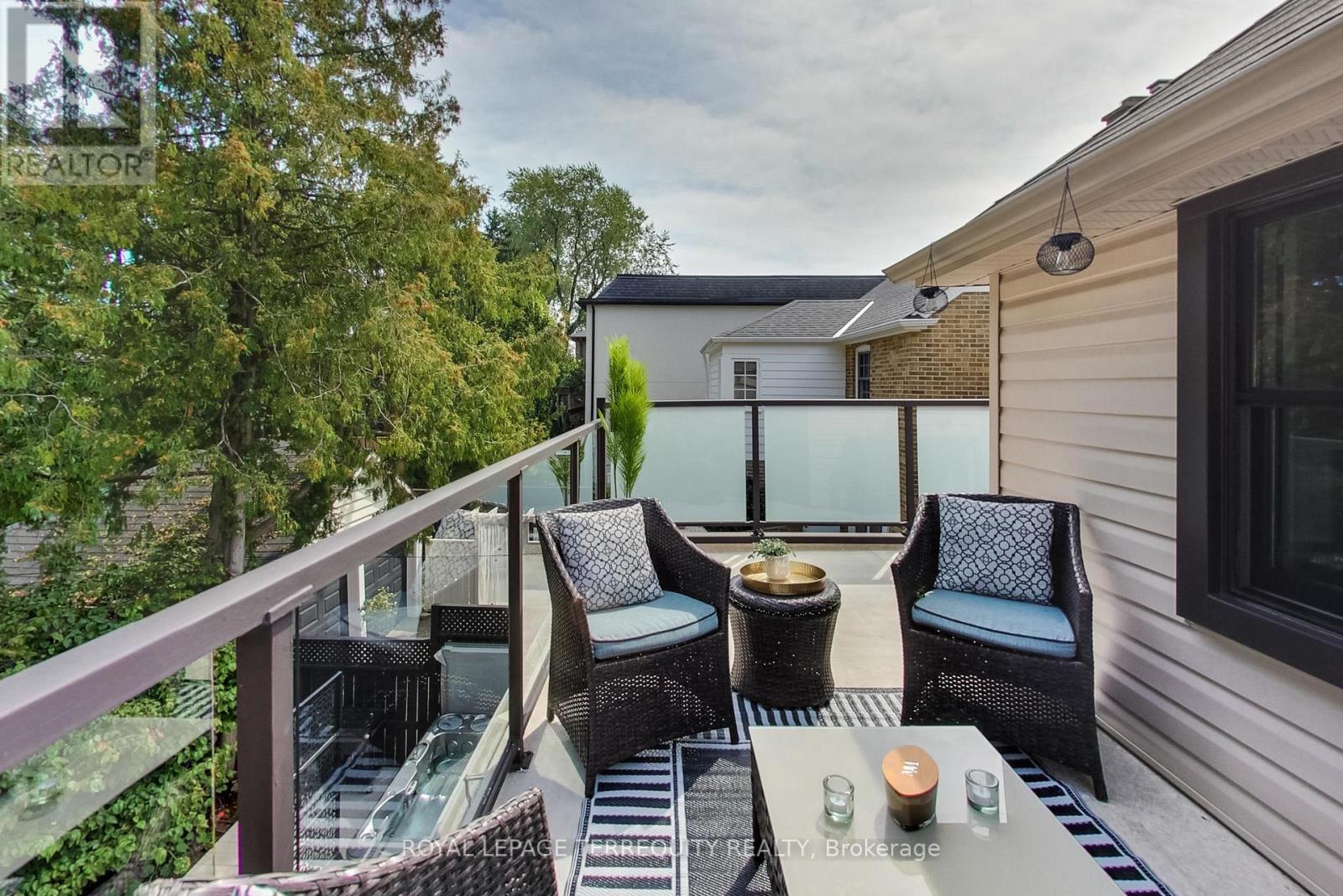 37 De Vere Gardens, Toronto, ON photo 21