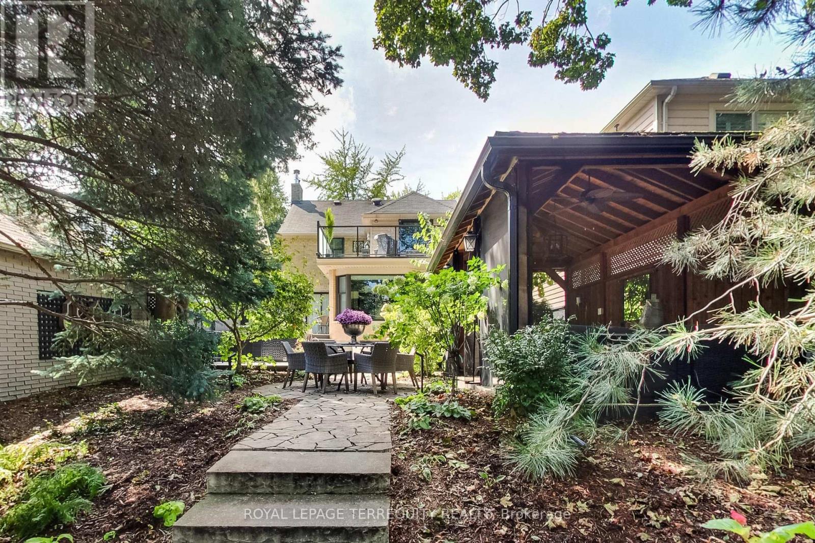 37 De Vere Gardens, Toronto, ON photo 37