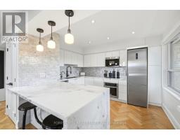 410 - 660 Eglinton Avenue W, Toronto, ON N4S2S9 Photo 9