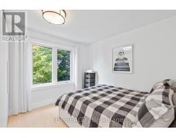 55 Laurel Avenue, Toronto, ON M9B4T1 Photo 19