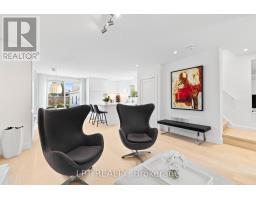 55 Laurel Avenue, Toronto, ON M9B4T1 Photo 8
