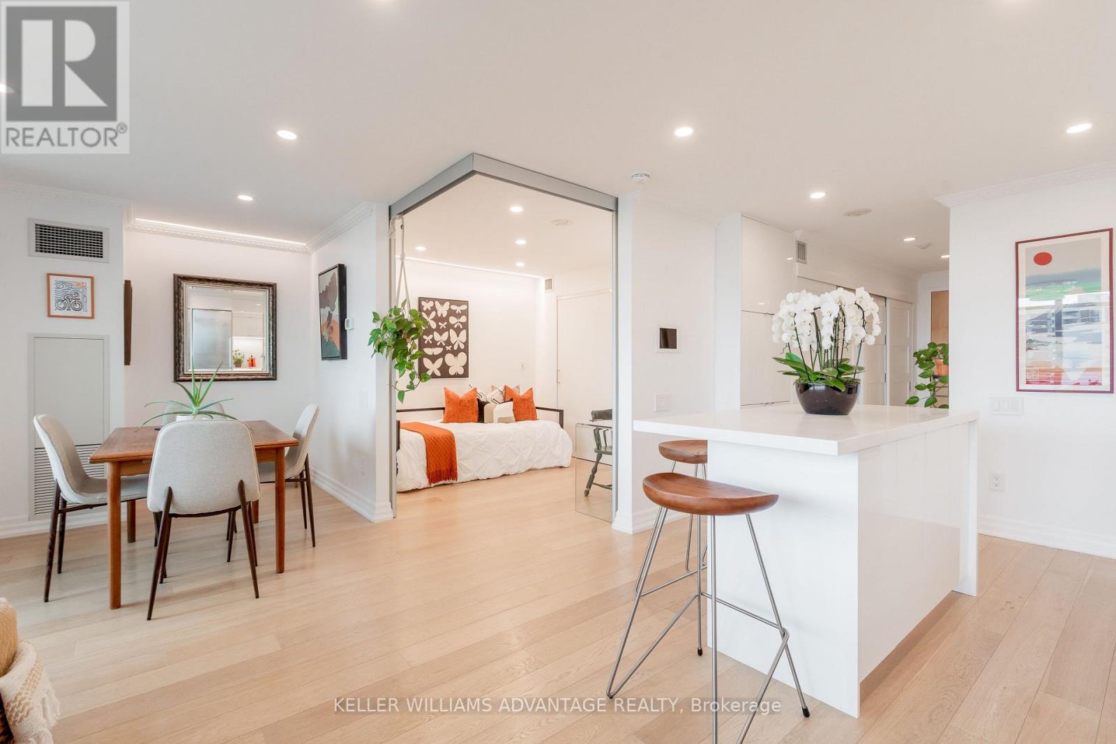 1802- 1048 Broadview Avenue, Toronto, ON photo 12