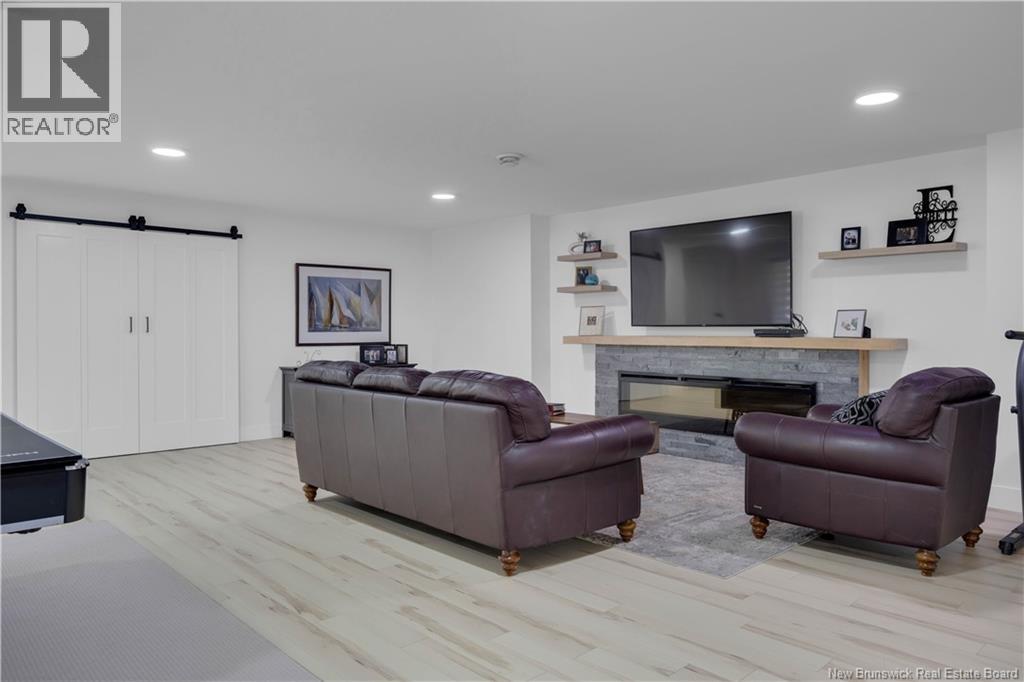 136 Montana Drive - 32