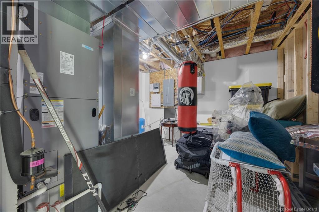 136 Montana Drive - 35