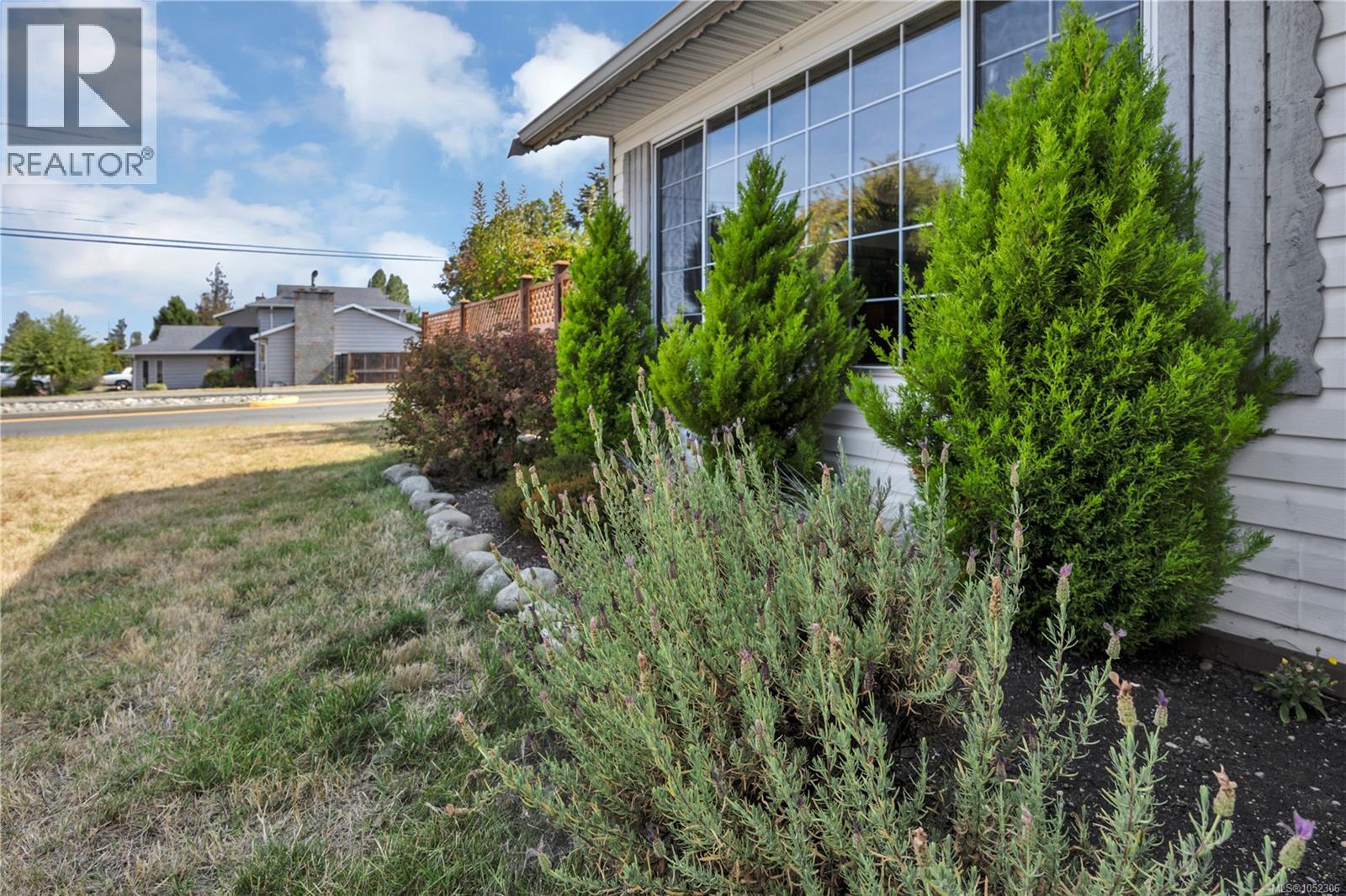702 Forsyth Ave - 42