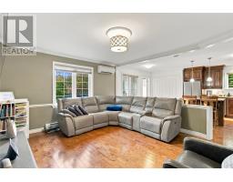 49 Brooklyn Avenue thumbnail 13