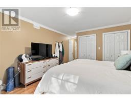 49 Brooklyn Avenue thumbnail 19