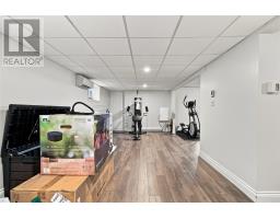 49 Brooklyn Avenue thumbnail 26